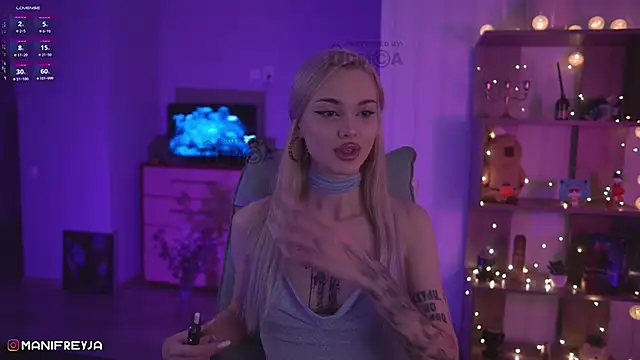 ManiFreyja online show from January 2025 09:55:02 PM