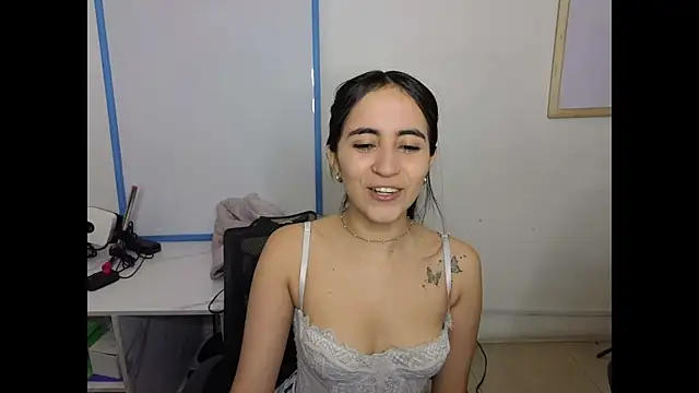 Mia Fischer online show from January 2026 01:26:02 PM