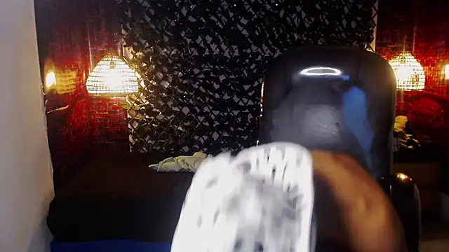 SonicJ25 online show from February 2025 12:05:02 PM