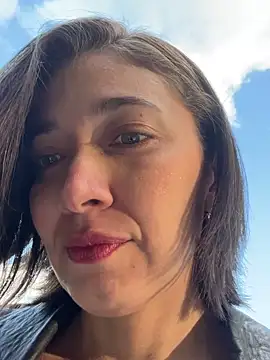 adarussell online show from September 2025 04:56:01 PM