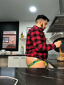 cricrimsBarcelona online show from February 2025 07:32:02 AM