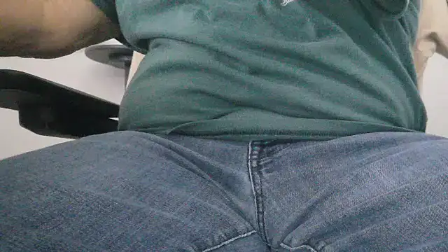 Leo Sanders online show from February 2026 03:21:02 PM