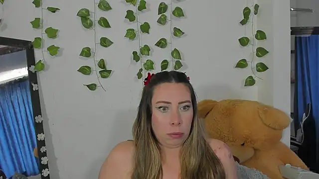 Snapshot of JanneKim chatting on October 2025 02:07:01 PM JanneKim online show from October 2025 02:07:01 PM