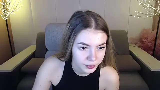 Ritaneer online show from March 2025 09:06:01 AM