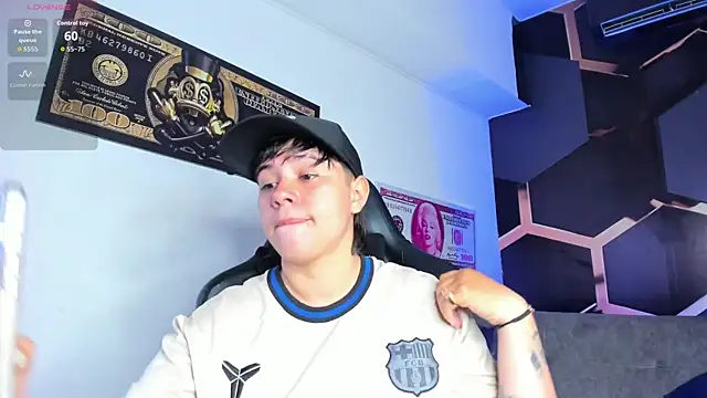 AbbySmiitth  online show from October 2025 07:03:02 PM