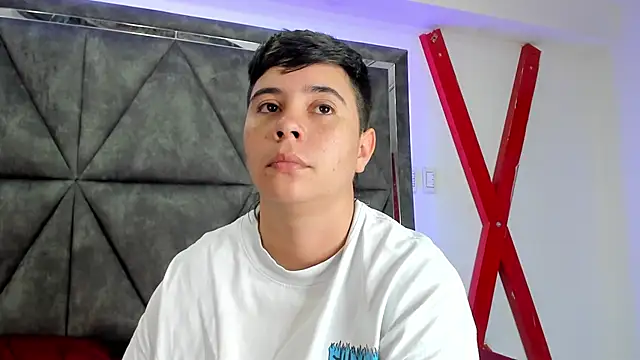 AbbySmiitth  online show from March 2026 05:30:01 PM