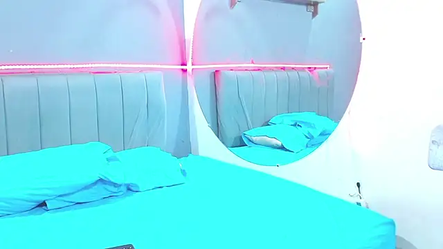 minimi naty online show from January 2025 10:24:01 PM