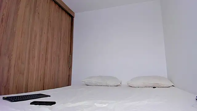 serge 7 online show from October 2025 07:02:02 PM