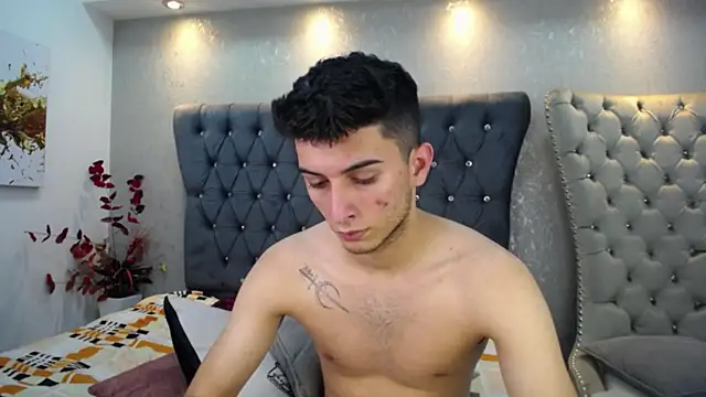 MrWilliseo online show from January 2025 10:52:02 PM