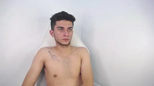 MrWilliseo online show from February 2025 10:55:02 PM