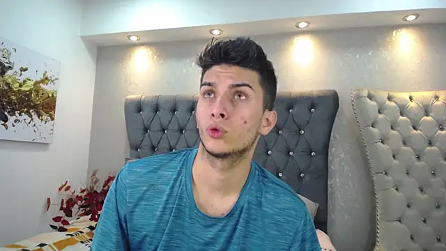 MrWilliseo online show from February 2025 08:04:01 PM