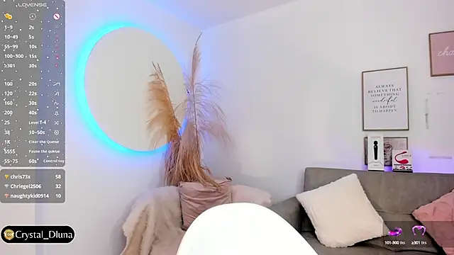 Snapshot of Crystal_Dluna chatting on March 2025 12:28:01 PM Crystal Dluna online show from March 2025 12:28:01 PM