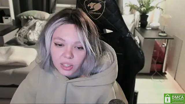 whoa-hoa-hoa-hoa-hoa online show from December 2024 09:48:01 PM