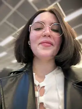 meow girl online show from January 2025 12:15:02 PM