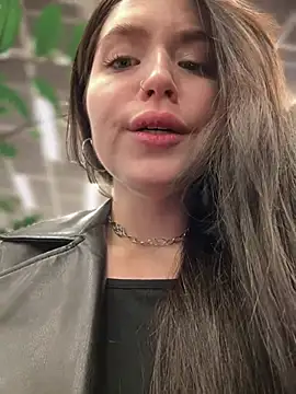 meow girl online show from January 2025 11:06:01 AM