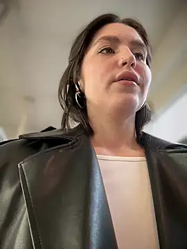 meow girl online show from March 2025 09:58:02 AM