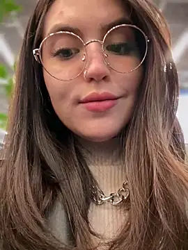 meow girl online show from October 2025 11:00:02 AM