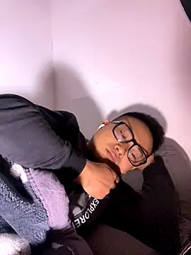 lixiaoshuai8 online show from November 2025 04:55:01 AM