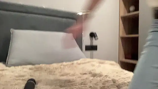 cute mark online show from January 2026 05:27:02 PM