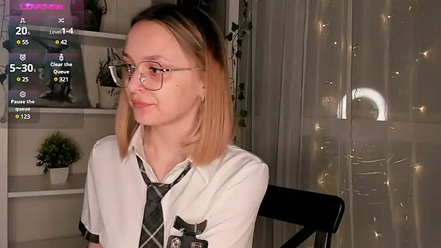 Snapshot of ms_elizabethqueen chatting on January 2025 03:09:02 PM ms elizabethqueen online show from January 2025 03:09:02 PM
