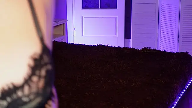 DinaCandy online show from November 2025 08:24:01 AM