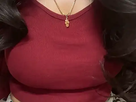  FluffyHxney  online show from December 2024 04:43:01 PM