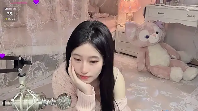 JennieKim RoseannePark online show from December 2024 06:28:01 AM