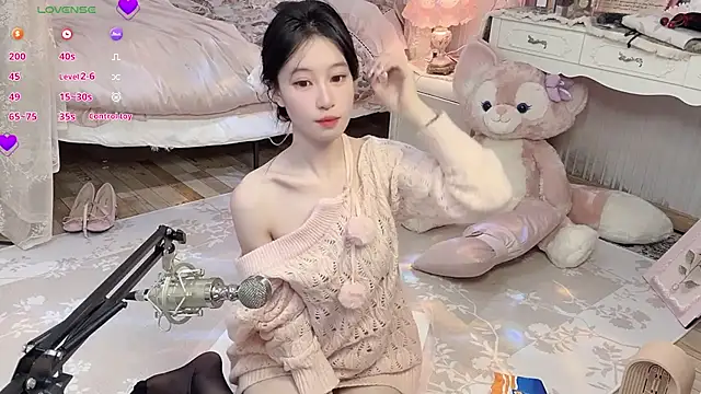 JennieKim RoseannePark online show from December 2024 04:21:01 PM