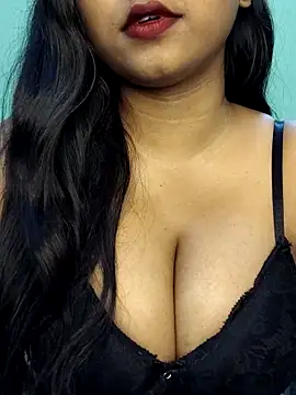 Ishaani 0 online show from February 2026 06:39:02 PM