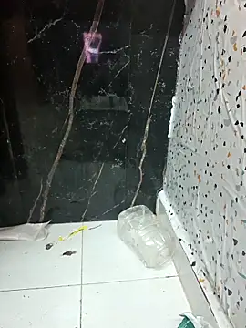 milf-kaira online show from October 2025 04:56:02 AM