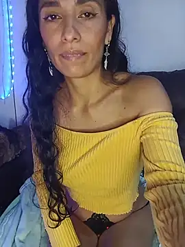 chloewildd  online show from June 2026 11:19:01 PM