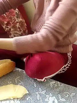 nouramaroc online show from December 2024 01:32:02 PM