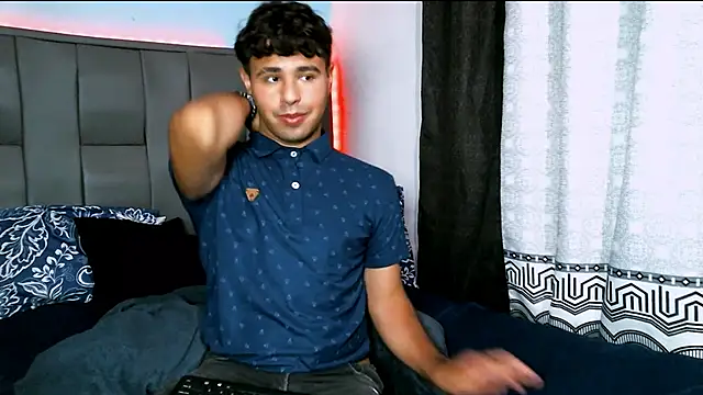 beautiful james online show from January 2025 10:01:02 PM