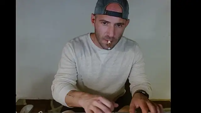 Snapshot of TheNakedPreacher chatting on January 2025 12:44:02 PM TheNakedPreacher online show from January 2025 12:44:02 PM