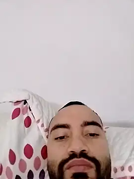 Juandiam online show from April 2026 03:32:01 PM