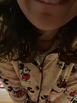 Golin-24 online show from December 2025 09:12:02 PM