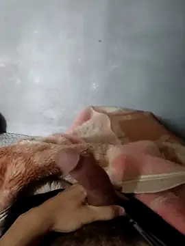 Snapshot of Juliano69xv chatting on September 2025 12:29:02 PM Juliano69xv online show from September 2025 12:29:02 PM