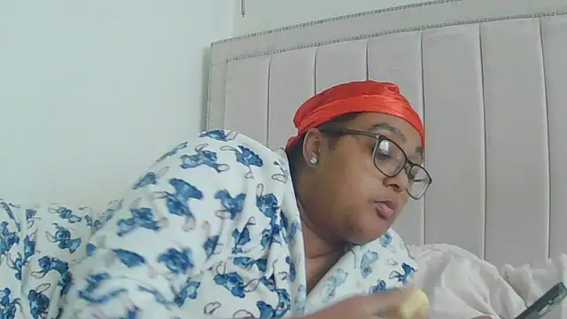 vanilla chocolate23 online show from October 2025 09:06:02 AM