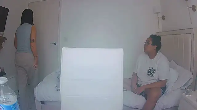 vanilla chocolate23 online show from April 2026 10:57:02 AM