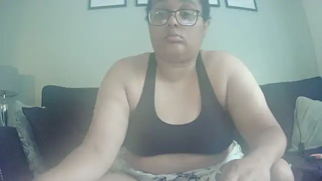 vanilla chocolate23 online show from June 2026 08:01:01 AM