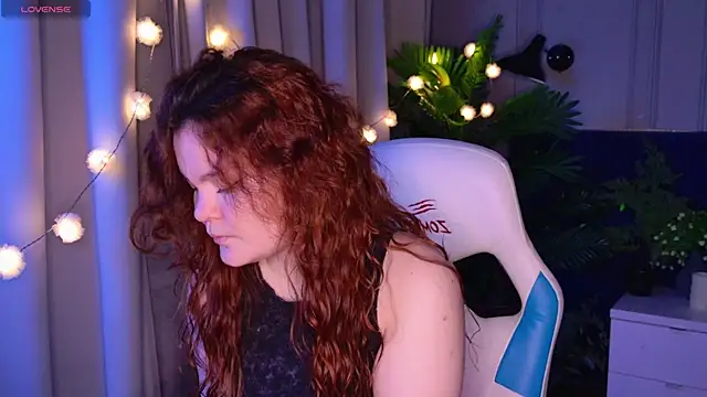 EnnySunrise online show from October 2025 06:58:01 PM