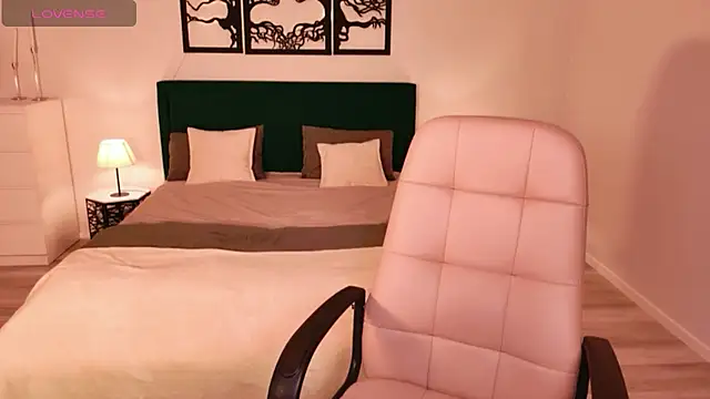 AdeliaKiss online show from March 2026 04:39:02 AM