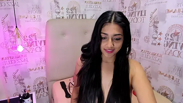 Snapshot of Alyssapark chatting on February 2025 10:15:02 PM Alyssapark online show from February 2025 10:15:02 PM