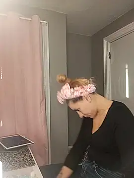 lexybabyxo online show from January 2026 01:14:01 PM