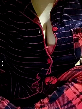 Snapshot of 3ahhd chatting on March 2025 12:21:01 AM 3ahhd online show from March 2025 12:21:01 AM