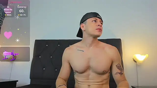 Snapshot of Angel_Cuervo chatting on February 2025 12:49:01 PM Angel Cuervo online show from February 2025 12:49:01 PM