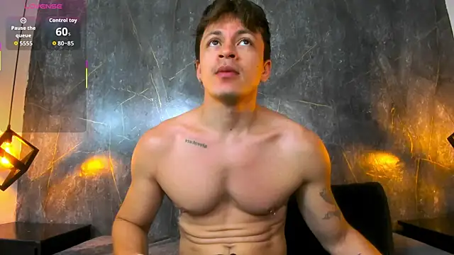 Angel Cuervo online show from July 2026 01:03:01 PM
