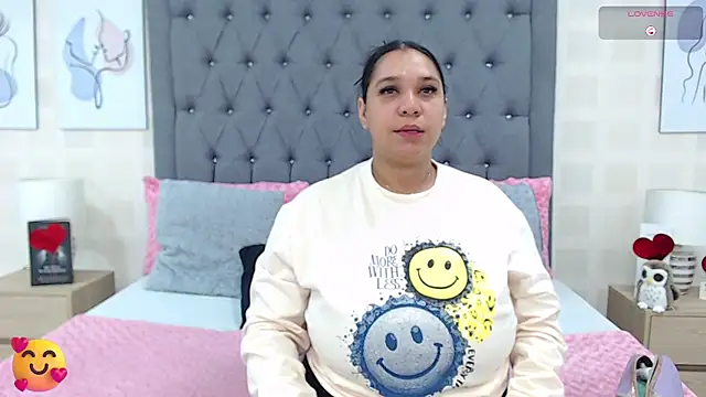 Snapshot of JoslinEvans chatting on October 2025 09:28:02 AM JoslinEvans online show from October 2025 09:28:02 AM