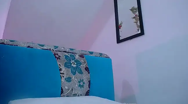 diamonmeli online show from February 2025 02:37:01 PM