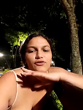 girl milk1 online show from October 2025 11:41:02 PM